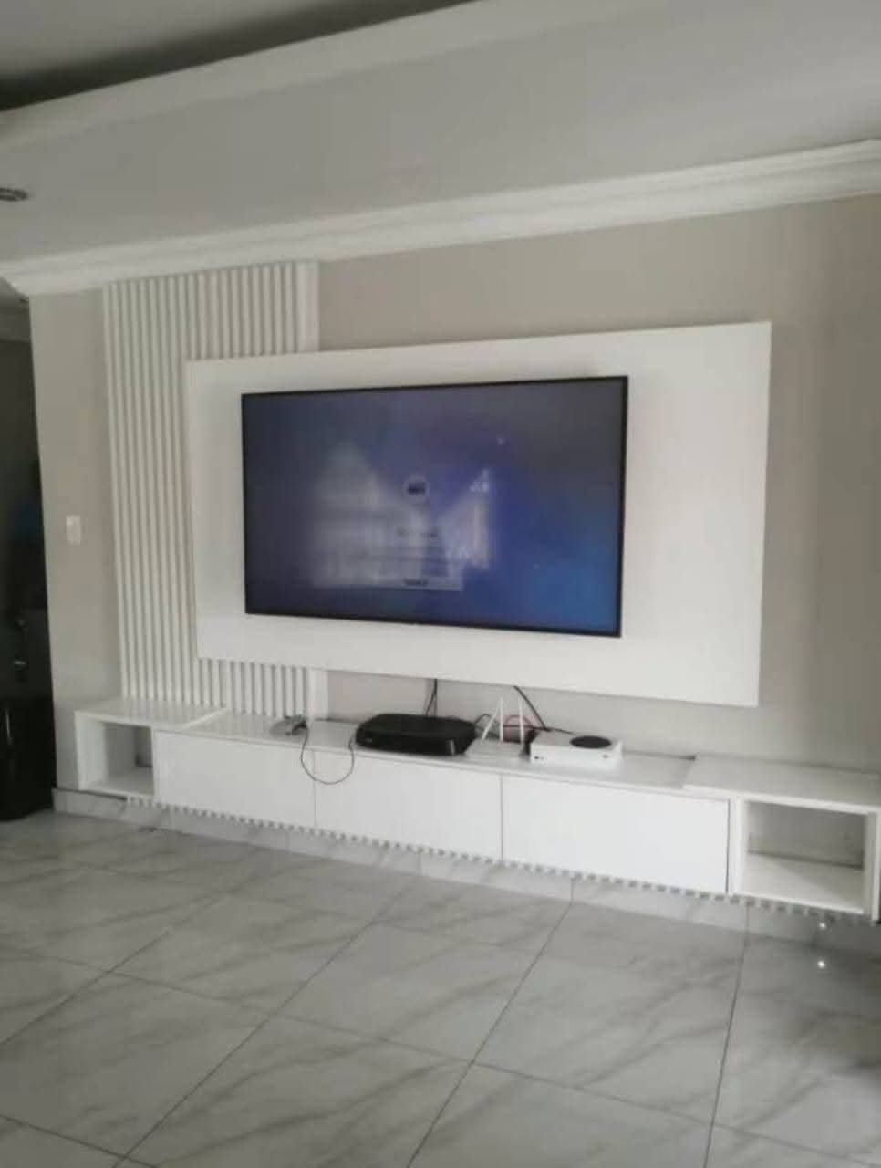 Minimalist entertainment wall